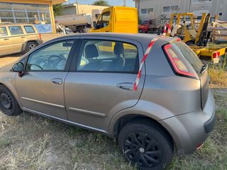 Fiat Punto Evo 2010 Τρακαρισμένο Εμπρός Δεξιά για ανταλλακτικά ή κυκλοφορία!!!-thumb-5