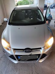 Ford Focus 2011 3 TITANIUM-thumb-7