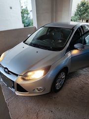 Ford Focus 2011 3 TITANIUM-thumb-8