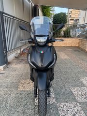 Piaggio Beverly 400 2024 Deep black-thumb-2