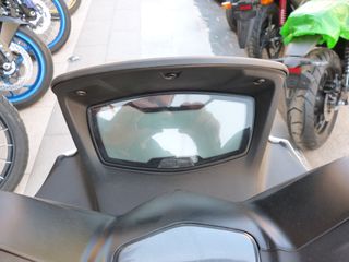 Aprilia SXR 50 2026 MY26 Active White-thumb-6