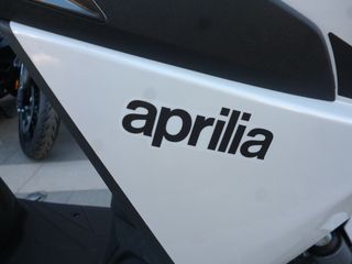 Aprilia SXR 50 2026 MY26 Active White-thumb-7