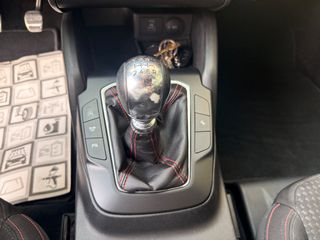 Ford Focus 2023 ST LINE-thumb-12