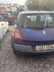 Renault Megane 2005-thumb-6