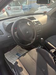 Renault Megane 2005-thumb-9