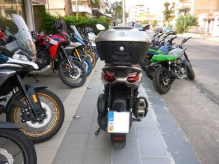 Piaggio Beverly 400 2021 HPE-thumb-5