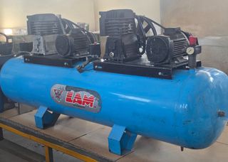 Αεροσυμπιεστης Εμβολοφορος Μάρκας Lam 5,5+5,5hp