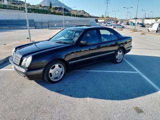 Mercedes-Benz E 200 2000