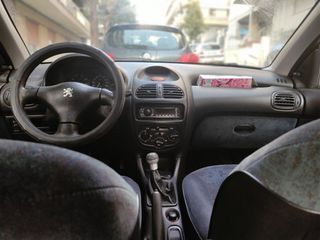 Peugeot 206 2000