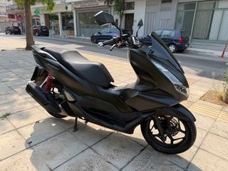 Honda PCX 125 2023-thumb-2