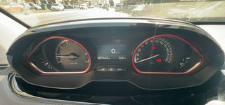 Peugeot 2008 2017 GT LINE-thumb-13