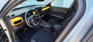 Jeep Avenger 2023 SUMMIT-thumb-8