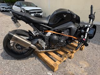 Yamaha MT-09 2024-thumb-1