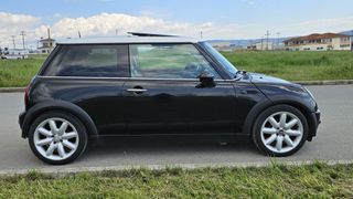 Mini Cooper 2004 R50-thumb-1