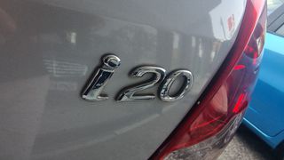 Hyundai i 20 2014 1.1 CRDi diesel-thumb-5