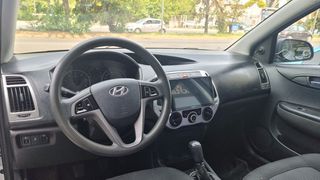 Hyundai i 20 2014 1.1 CRDi diesel-thumb-7