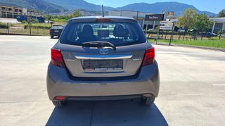 Toyota Yaris 2016 1.0_ζάντες_προβολείς_camera_a/c_βιβλίο_Δώρο Service-thumb-5