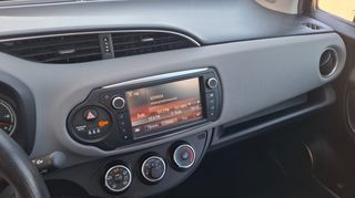 Toyota Yaris 2016 1.0_ζάντες_προβολείς_camera_a/c_βιβλίο_Δώρο Service-thumb-12
