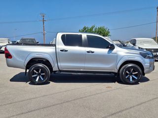 Toyota Hilux 2021-thumb-3