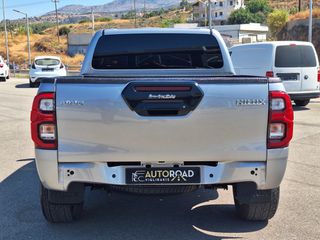 Toyota Hilux 2021-thumb-6