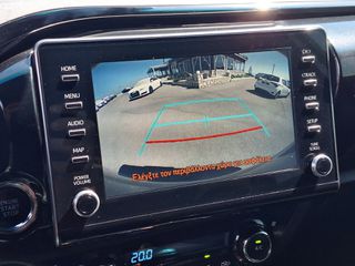 Toyota Hilux 2021-thumb-13