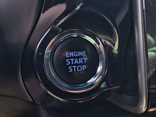 Toyota Hilux 2021-thumb-22