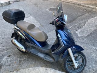 Piaggio Beverly 250 Tourer 2009-thumb-7