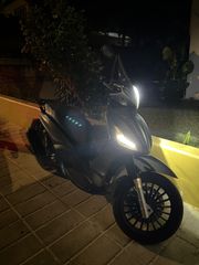 Piaggio Beverly 300 2016-thumb-5