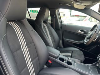 Mercedes-Benz GLA 200 2018 AMG Line + White Art Edition + Night Package-thumb-13