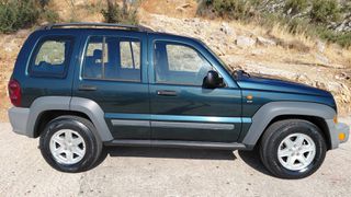 Jeep Cherokee 2006 2,5-thumb-3