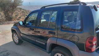 Jeep Cherokee 2006 2,5-thumb-5