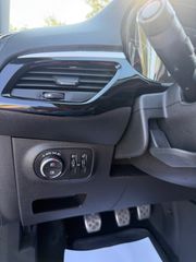 Opel Corsa 2015 TURBO COLOR EDITION-thumb-31