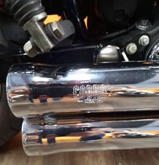 Harley Davidson Dyna Super Glide 2011-thumb-5