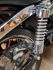 Harley Davidson Dyna Super Glide 2011-thumb-10