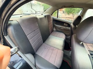 Kia Rio 2003-thumb-10