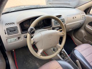 Kia Rio 2003-thumb-15