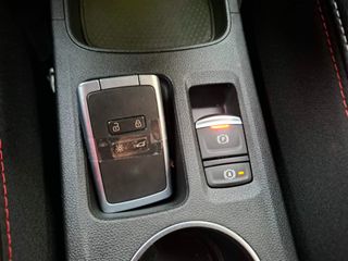 Renault Captur 2022 1.6 E-TECH FULL HYBRID RS LINE AYTOMATO F1-thumb-49