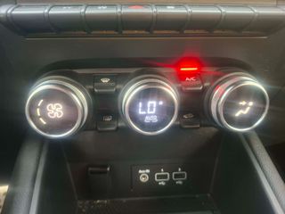 Renault Captur 2022 1.6 E-TECH FULL HYBRID RS LINE AYTOMATO F1-thumb-36