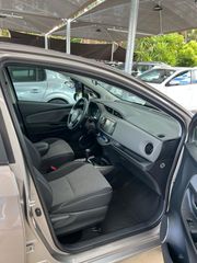 Toyota Yaris 2015 HYBRID - AUTOMATIC - NAVI - CAMERA-thumb-16