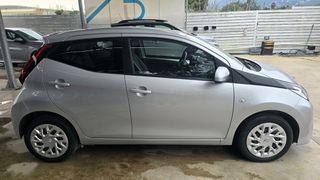 Toyota Aygo 2020 X-PLAY-thumb-7