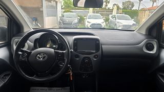 Toyota Aygo 2020 X-PLAY-thumb-12
