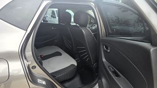 Renault Captur 2016 ECO2 dCi-NAVIGATION-PARKTRONIC-CRUISE CONTROL-thumb-24