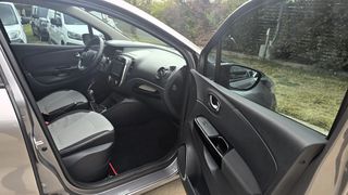 Renault Captur 2016 ECO2 dCi-NAVIGATION-PARKTRONIC-CRUISE CONTROL-thumb-25
