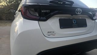 Toyota Yaris 2021 1.5 HYBRID-thumb-10