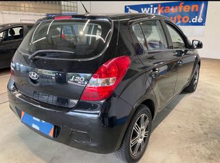Hyundai i 20 2012-thumb-2