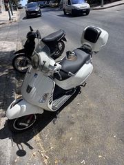 Piaggio GTS 300 2012