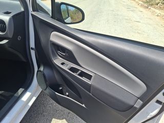 Toyota Yaris 2015 ΤΕΛΗ 90€-thumb-16