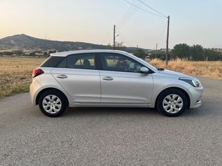 Hyundai i 20 2018 Active-thumb-15