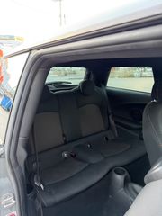 Mini Cooper D 2017-thumb-7