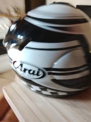 Arai chaser-thumb-1